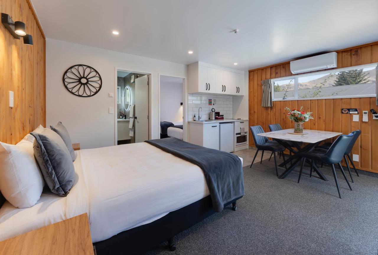 Archway Motels & Chalets Ванака Экстерьер фото