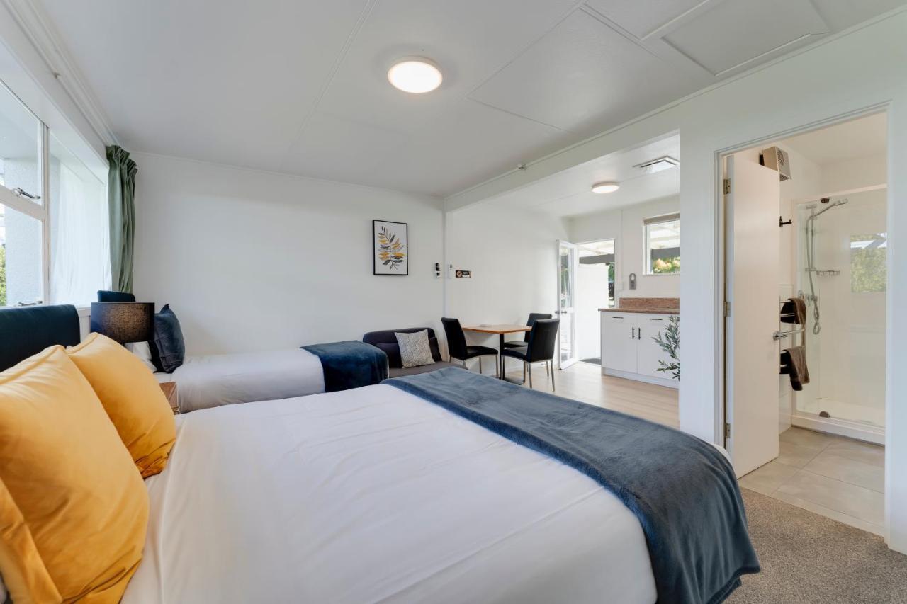 Archway Motels & Chalets Ванака Экстерьер фото
